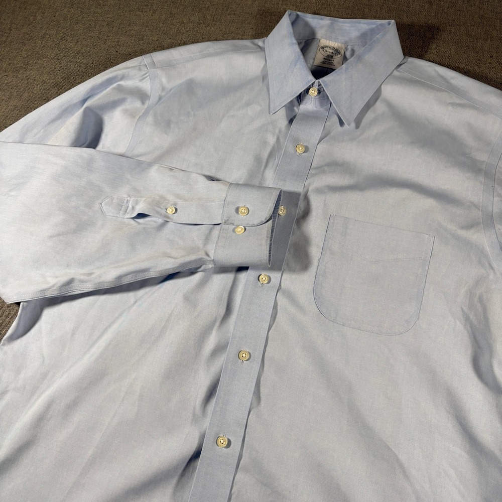 Brooks Brothers Dress Shirt Men 16.5-4/5 Blue Regent Non-Iron Cotton Long Sleeve